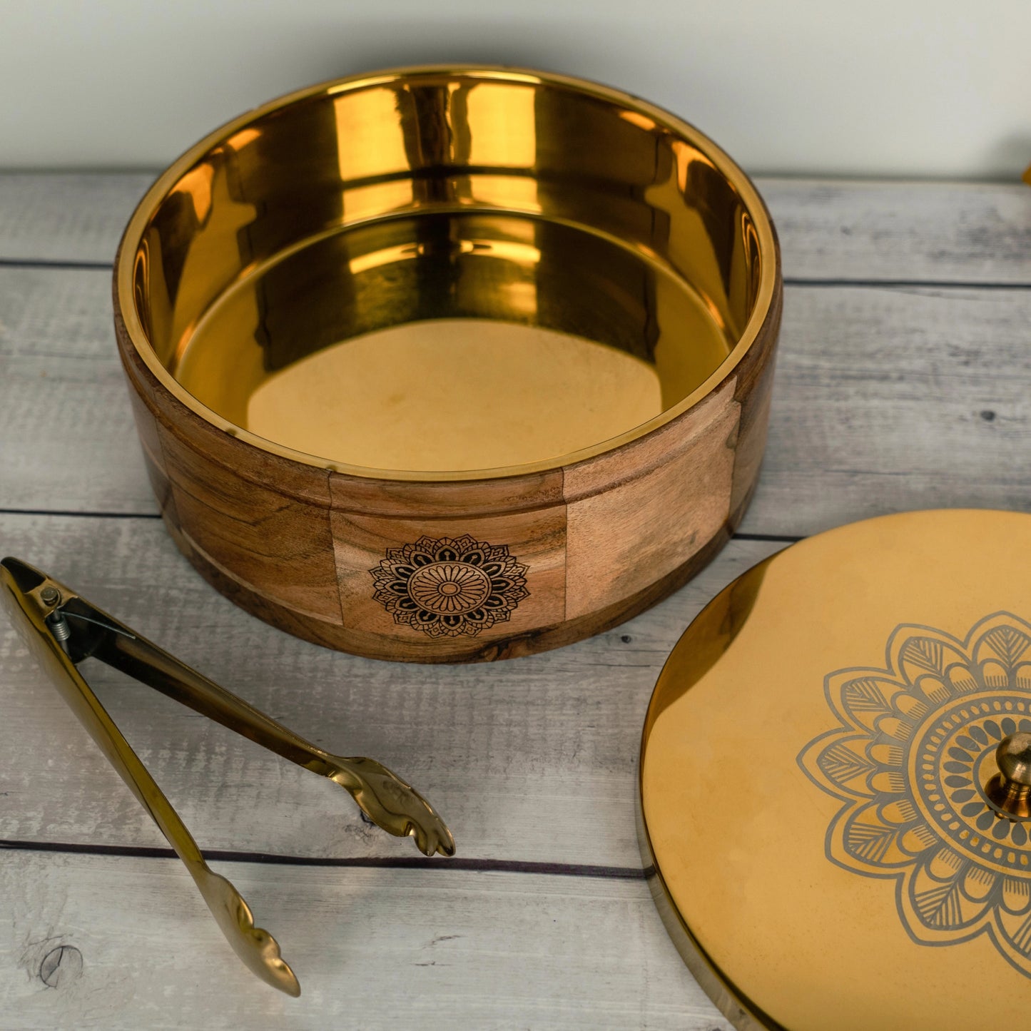 KANAK Golden Wooden Casserole with Serving Tong